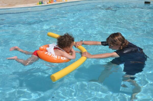 Koleso na plávanie SWIMTRAINER "Classic" oranžové (15 - 30 kg) - Image 3